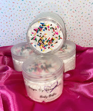 將圖片載入圖庫檢視器 “Oooh She Got Caaake!” Juicy Butta
